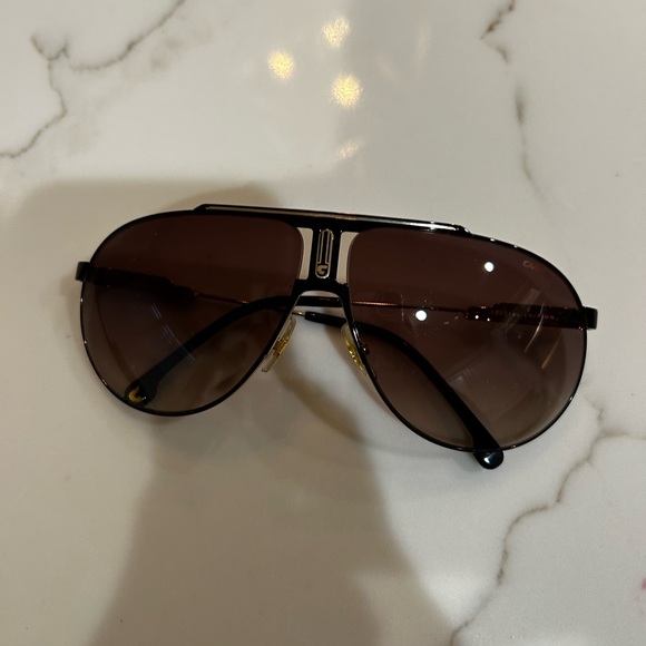 Carrera sunglasses 💙